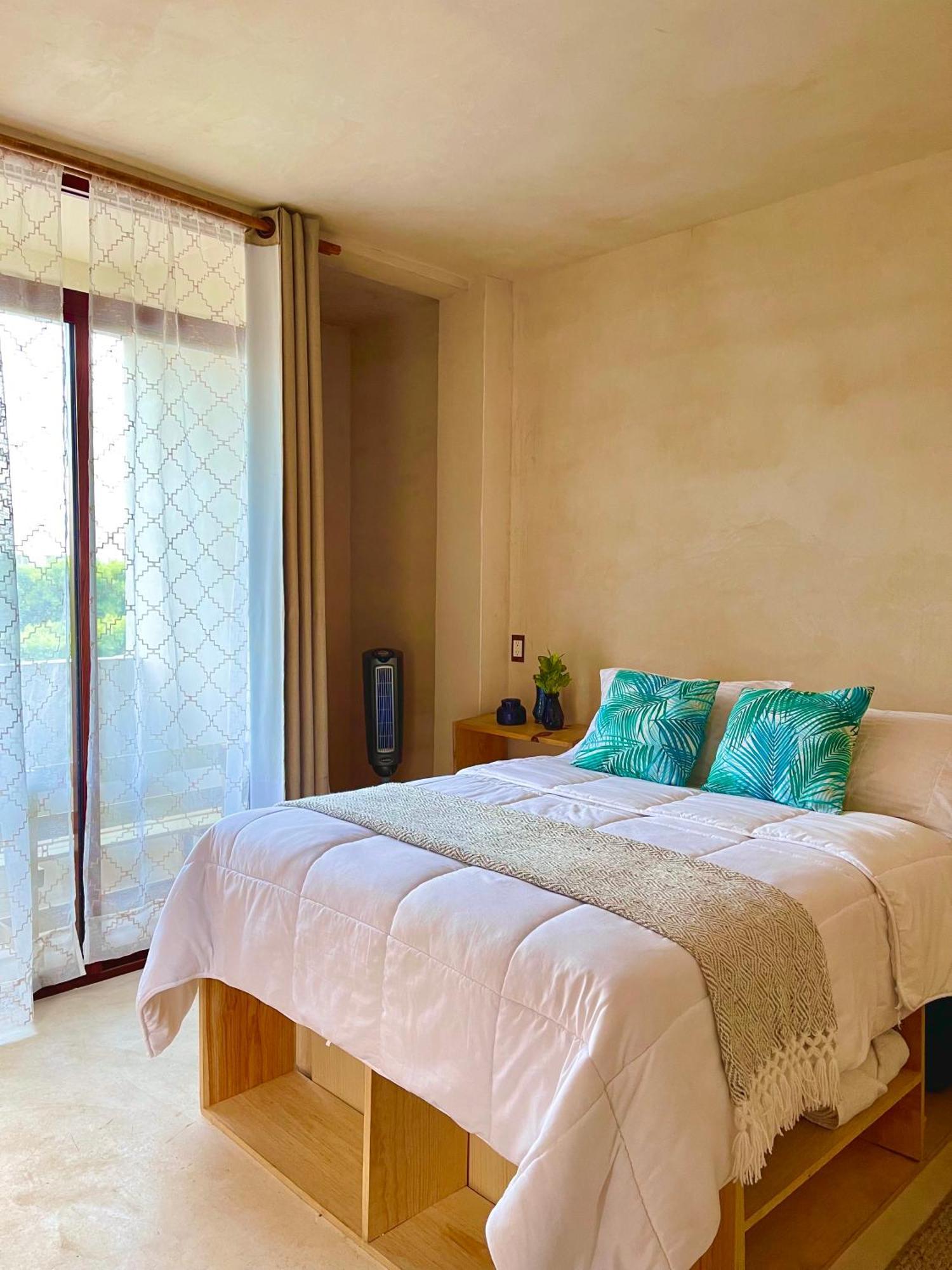 Hotel Casa Maakjae Исмикильпан Экстерьер фото